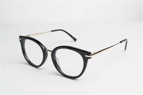 burberry glasses newton